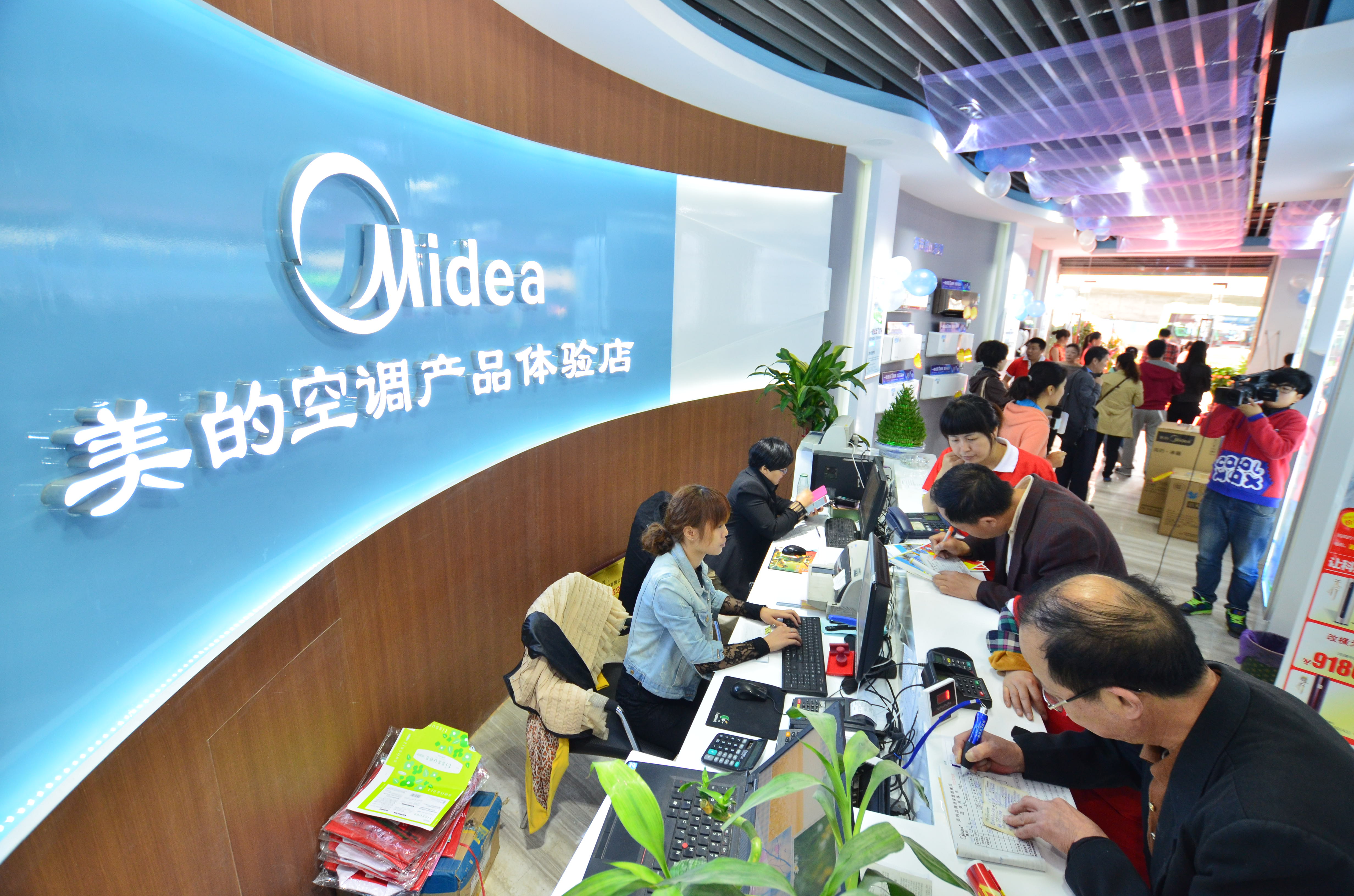 ���Ŀ��{(di��o)���۽����M(f��i)��ʹ�Ãr(ji��)ֵ����(ji��n)�־�Ʒ��(zh��n)�Բ���(d��ng)�u